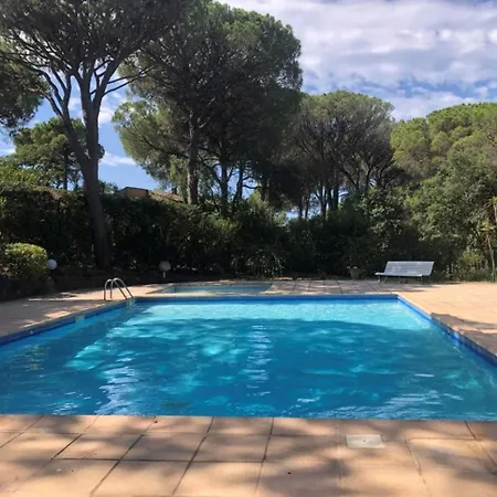Dans Les Golfs Appt 47m² Piscine * Saint-Raphaël