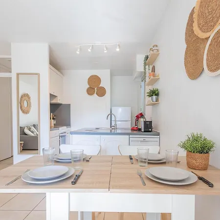 Appartamento Dans Les Golfs Appt 47m² Piscine Saint-Raphaël