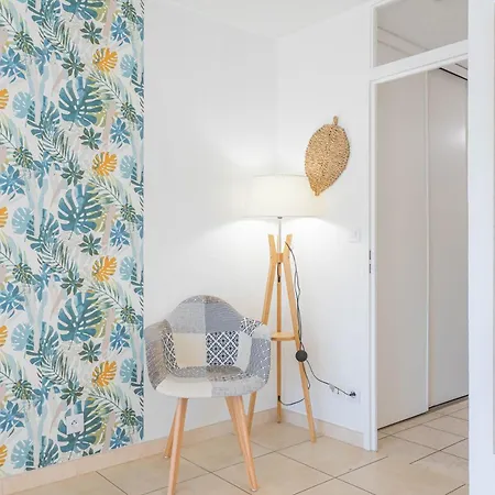 Dans Les Golfs Appt 47m² Piscine