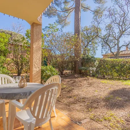 Dans Les Golfs Appt 47m² Piscine * Saint-Raphaël